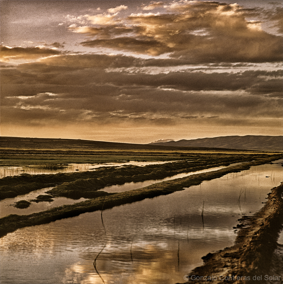 0165-17 - Sky Carried by Water