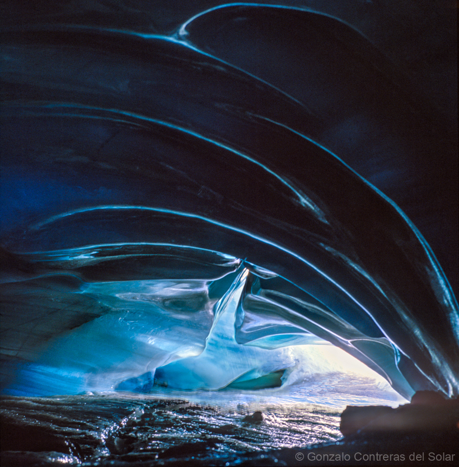 0176-14_15 - Crystalline Shadows