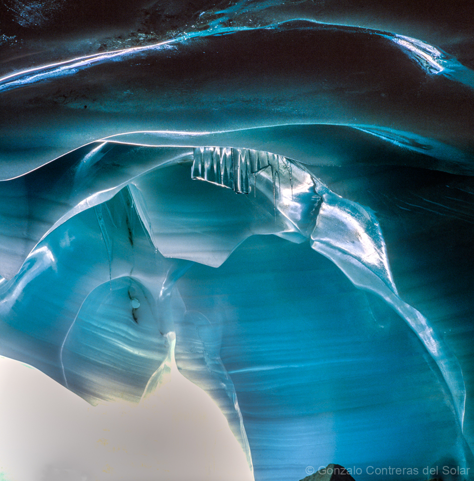 0176-17 - Crystalline Shadows