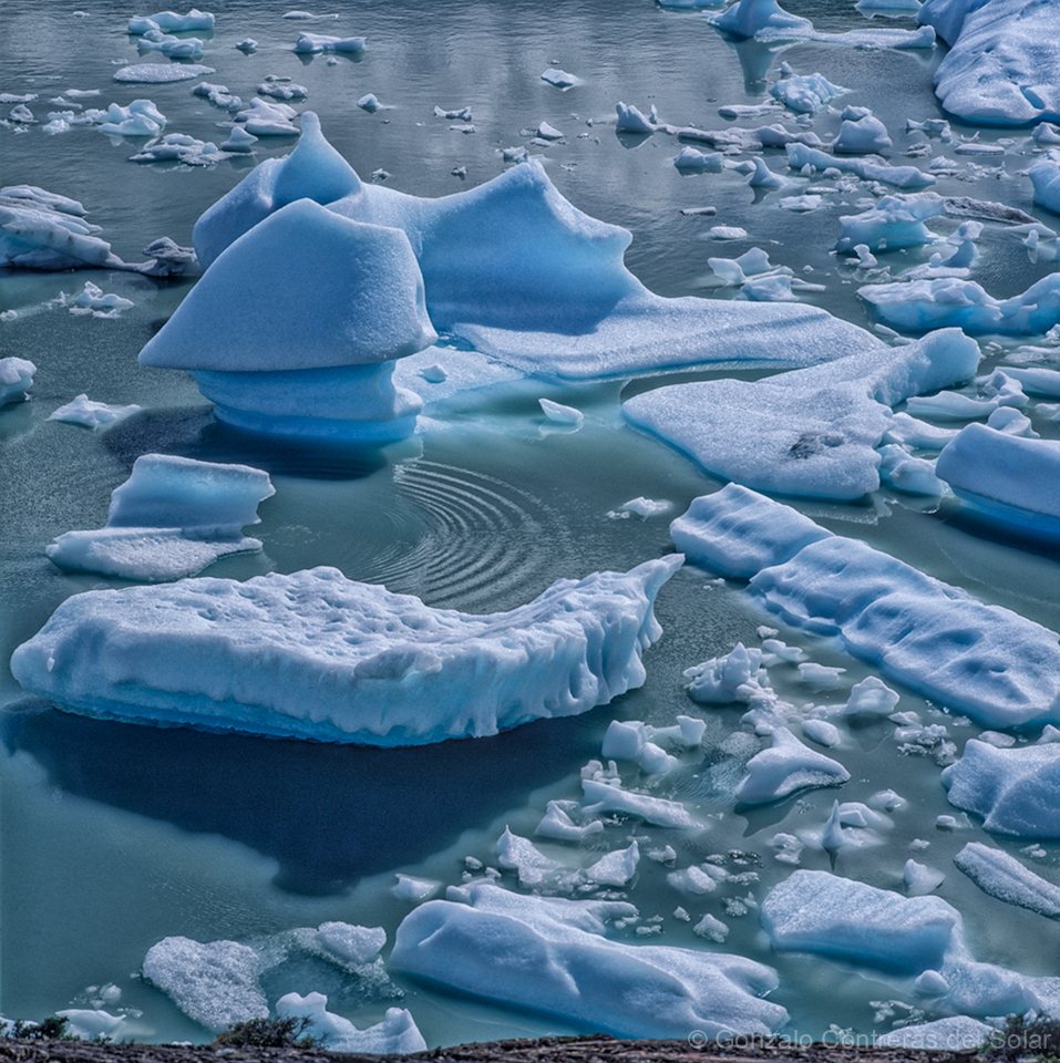 0699-16_3 - The Language of Ice