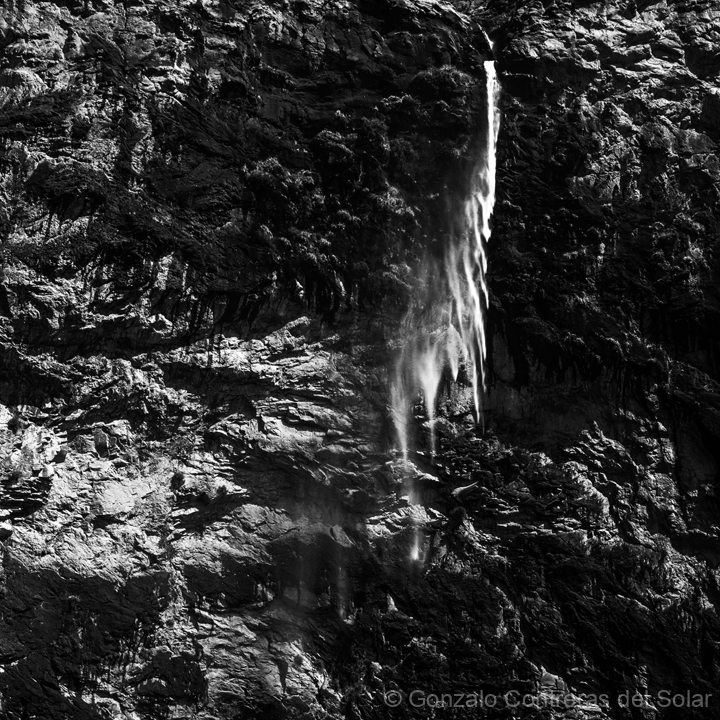 0905-11_B_2