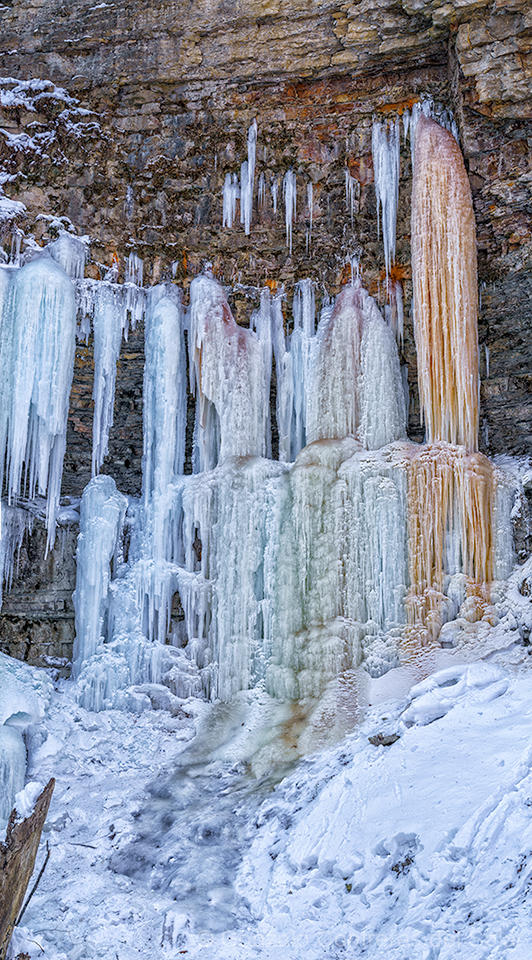 LrD143-9325__9328 - Vertical Frozen Flow