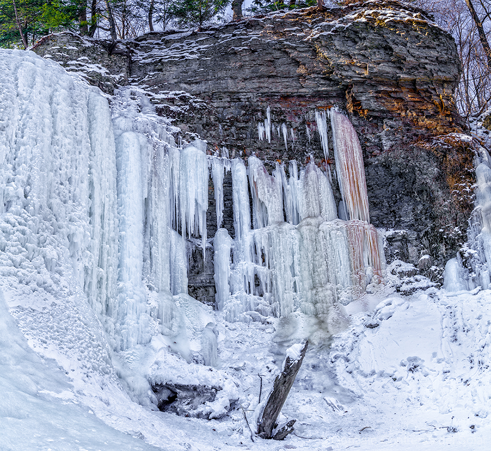 LrD143-9313__9314 - Chromatic Freeze (Panorama II)