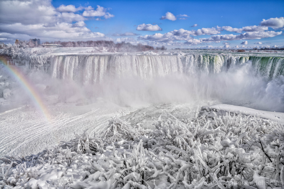 Majestic Niagara Falls: Water, Ice, and Light on the Canadian Side